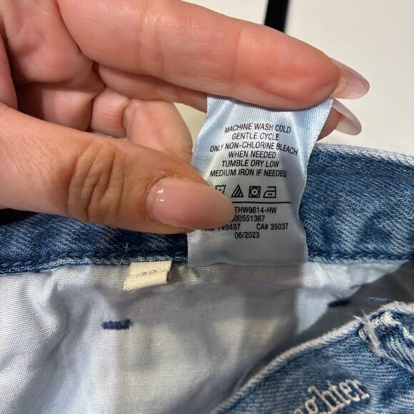 Favorite Daughter The Carly Shortie Cargo Jeans in Highway Sz 32 Petite - Picture 8 of 12